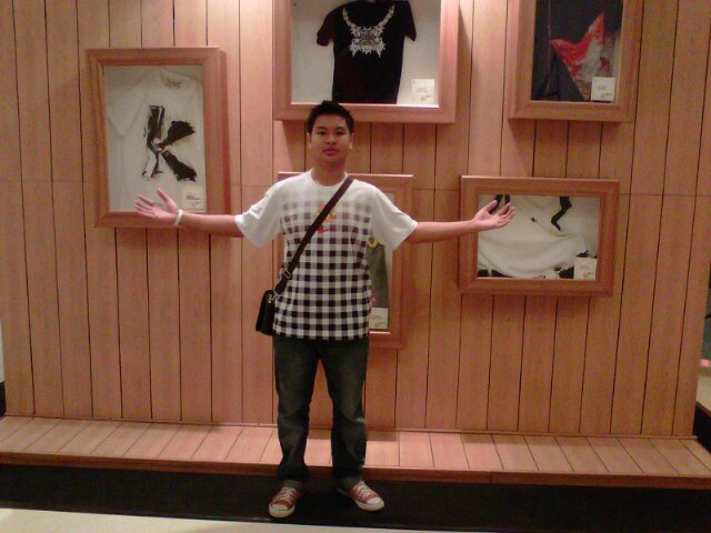Sorry, you can't contact me on twitter again.. Please contact me on bbm or what's app, 08892544023. I will not playing twitter again. See You :#