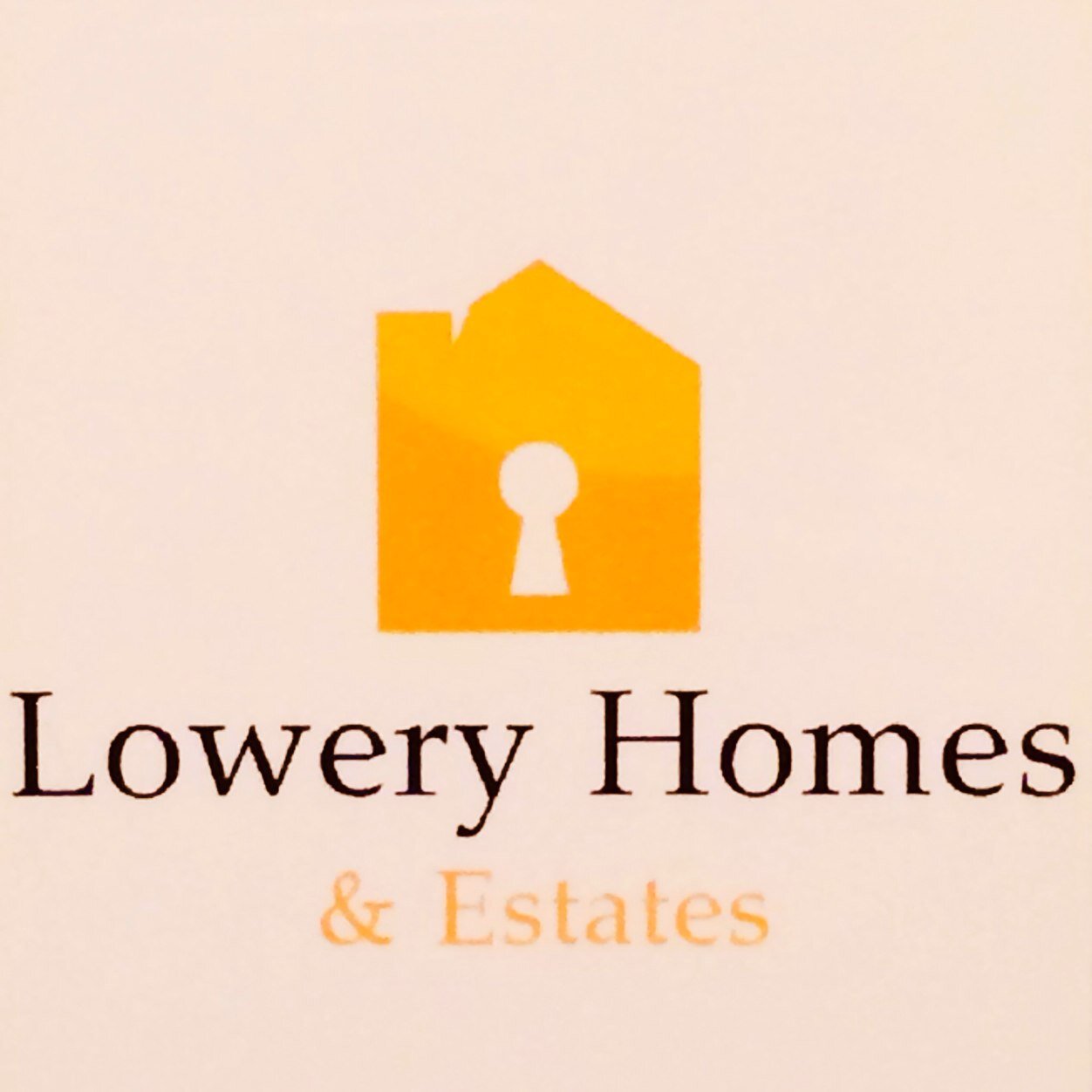 Welcome to Lowery Homes & Estates
We are a new Independent, Professional Assisted Selling Company. We Specialise in new and exclusive homes !!