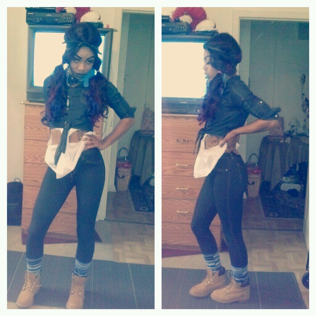 da Realist Bitch u will.Eva Meet And.Da Wildest Bitch u.wouldnt wanna Compete!