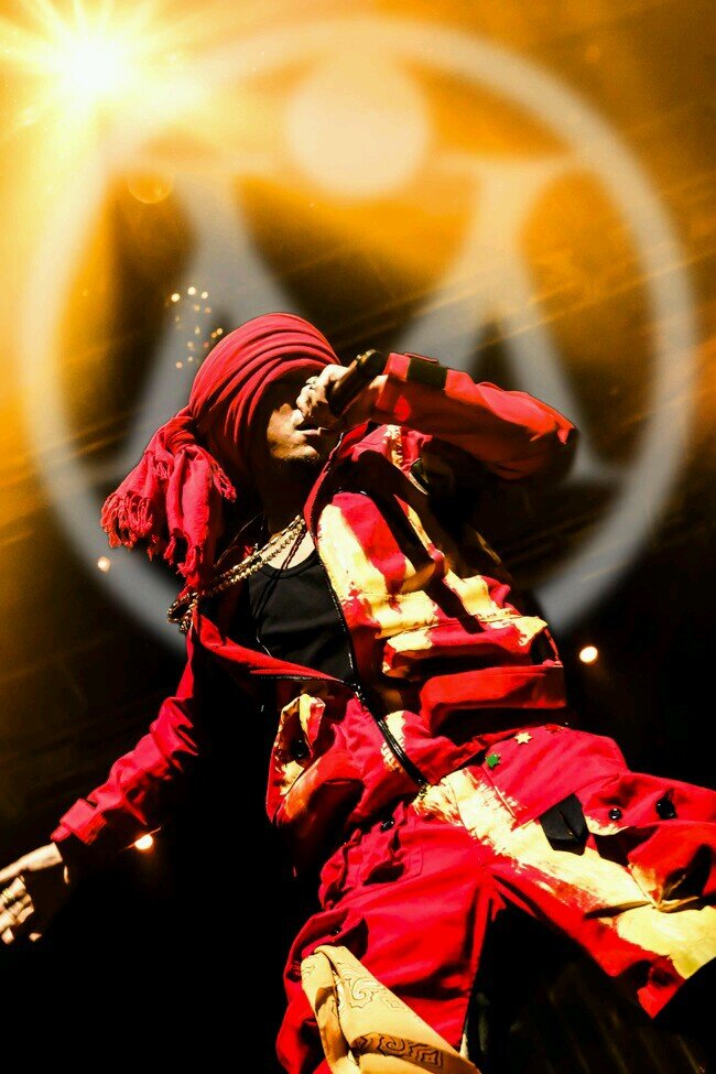 横浜スタジアム伝説参戦しました(^o^)v湘南乃風大好きです( ￣▽￣)誰でもフォローしてください(≧∇≦)風一族の人仲良くしてください♪岡山在住です☆