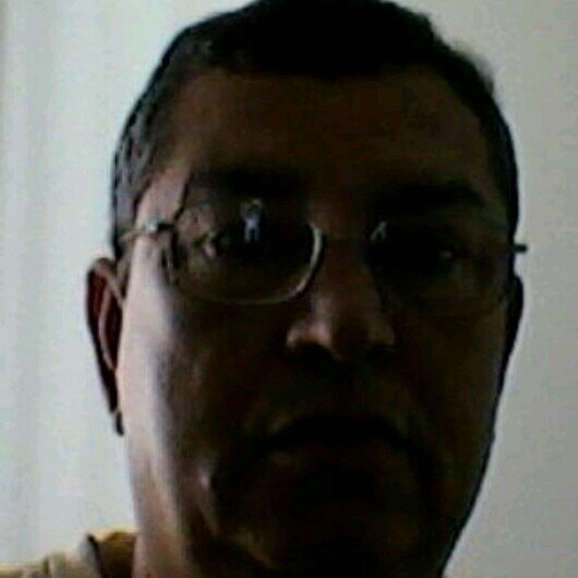 Quem dorme sonha. Quem trabalha conquista..