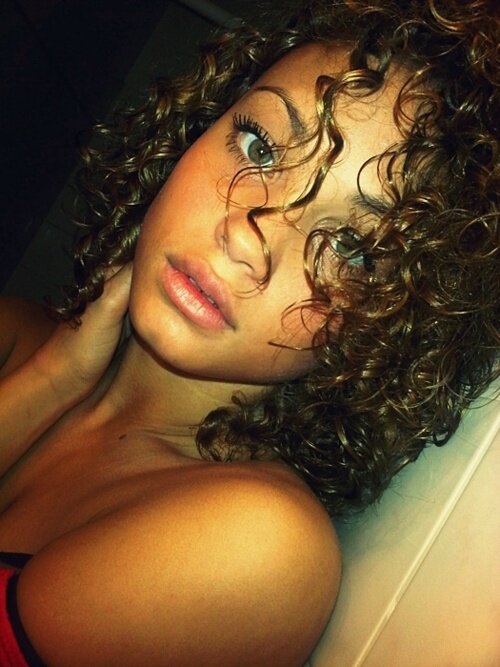 TobeyRibe's profile picture. I wonder what goes through your mind when someone mentions my name to you.