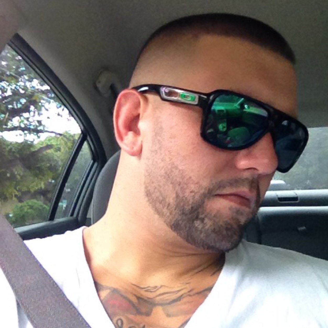 karmabebad71's profile picture. 