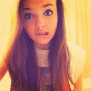 CourtenayMerloz's profile picture. I'm too kind, and that's how I get hurt.
