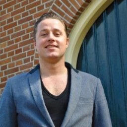 AndreideVries's profile picture. Horeca Bastards | Sportcafe Zwaag | Vader | Ondernemer | Horeca | Festivals | Personeel | Uitzenden | MVO | Evenement | Trends | Advies | Plezier | Hard werken|