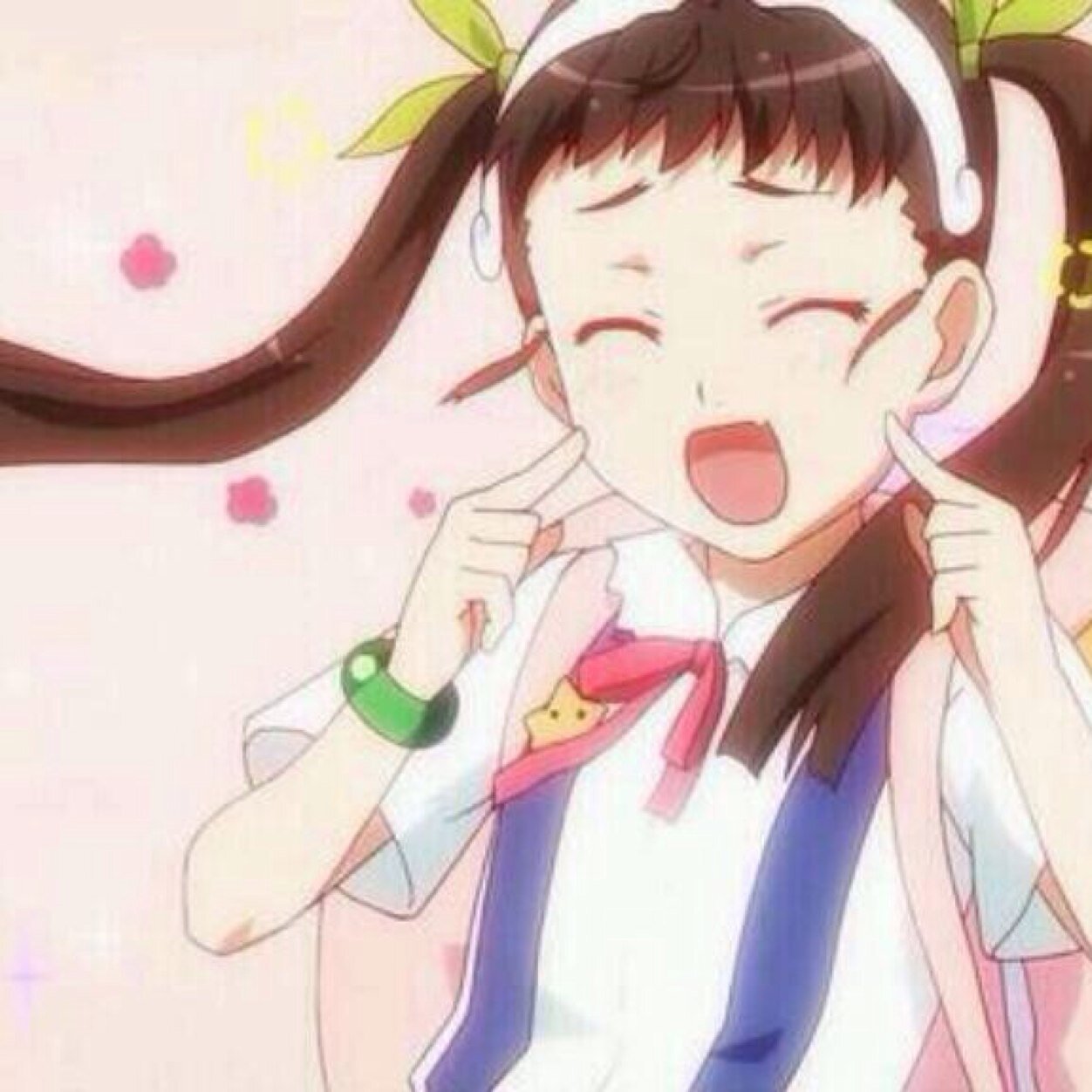 規制されました。 （@mayoi_mdk ）
非公式なりきりですよ。
えーっと、本垢からフォローしてください！！