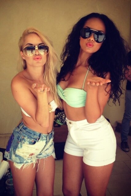 JeanieNehls's profile picture. Distance doesn't ruin people's relationship. You don't have to see someone everyday to be in love.