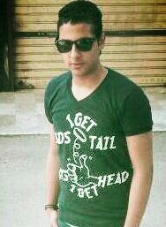 ‏ﻳﺨﺠﻠﻨﻲّ ﺇﻫﺘﻤَﺂﻡ ﺷﺨﺺَ ﺑﻲً ؟ !
ﻟﻢّ ﺇﺻﻨﻊَ ﻟﮧَ ﻳﻮّﻣﺂ ﻣﻌَﺮﻭﻓﺈ