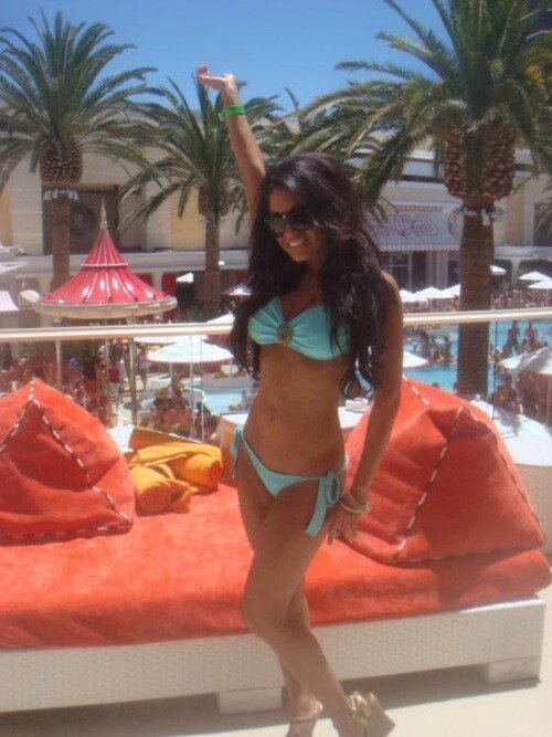 EttyKucharek's profile picture. The thing about breaking up is that you always wonder if you'll be missed.