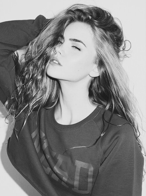 When I'm with you, hours feel like seconds. When we're apart, days feel like years.