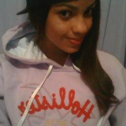 Lhiivinha's profile picture. - SEJA EXEMPLO ANTES DE FALAR DE MIM ! a opinião é sua mais a realidade eh minha ♔ Liviia Fernanda * Segue pliss ?Namorada do Bruno Cagnoni ♥