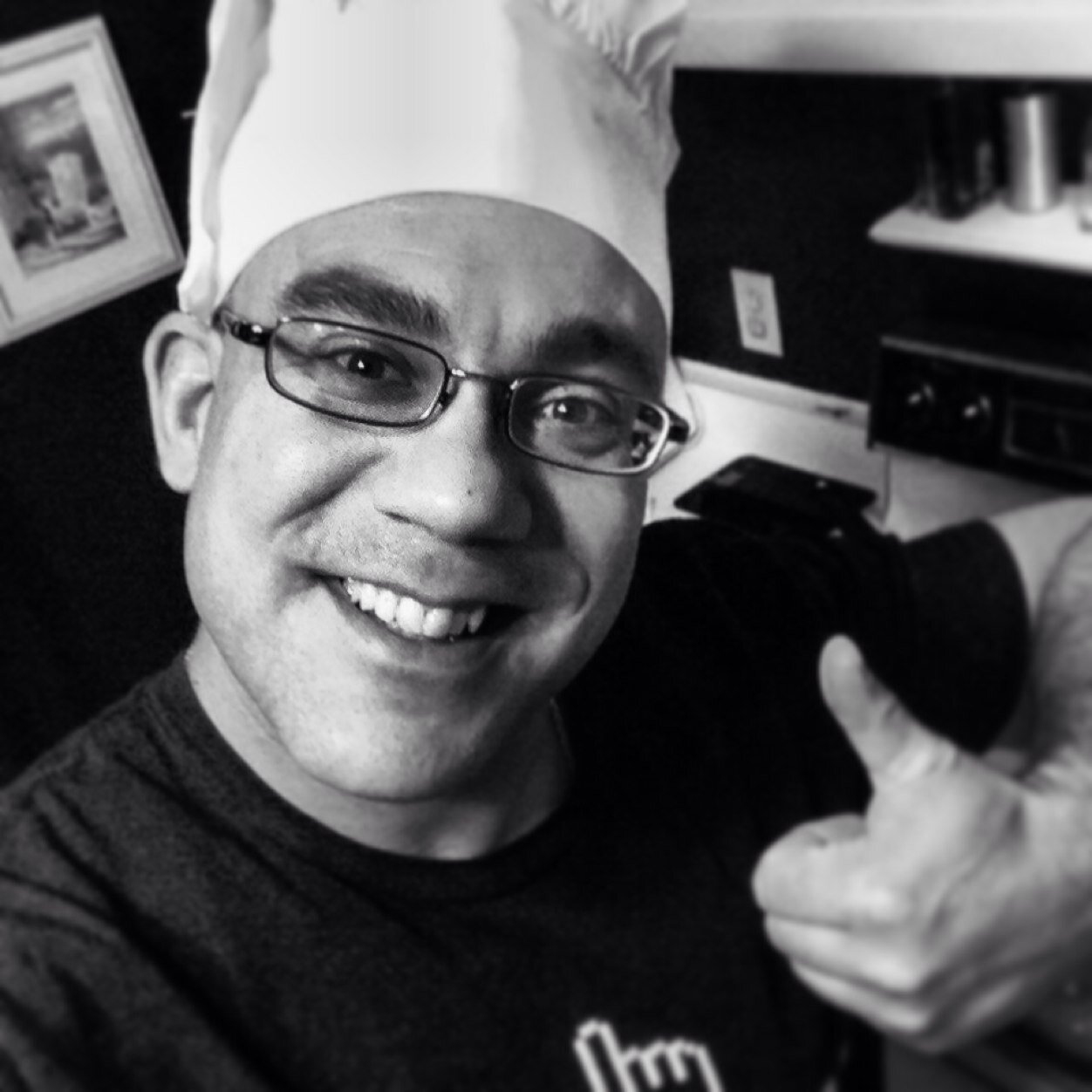rickyospalace's profile picture. Just a sexy chef with a love for cooking and sharing life...
