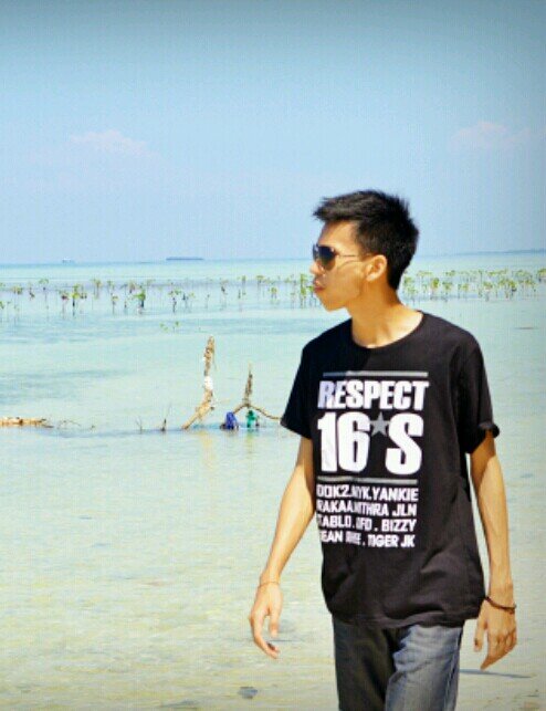 handysunjaya's profile picture. Information System UMN'12.. Line, Instagram : handysunjaya