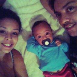 Euu queroo.
Euu PossO.
Euu coonsiigO 
●๋• Siimplees αssiim 
Amor de my lafe :#MaiconCampos