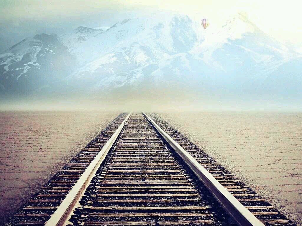 From qoutes to songs, from sadness to smiles, follow my inspiration:-)