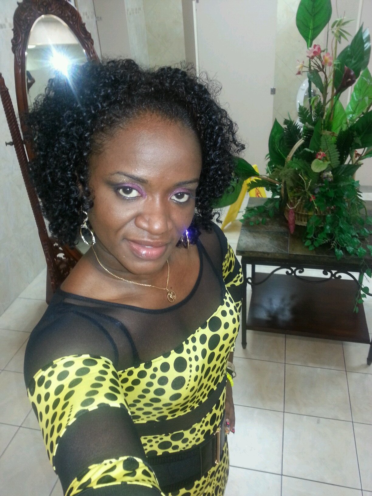 diamondalliance's profile picture. A humble spirit blessed by God with Music. A rhyme, a tune, a melody, a harmony, a heart, a soul, a face, a Voice.  Let me ENTERTAIN you!