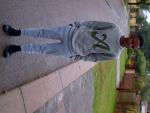 sddhdufks's profile picture. LOVE IS A STRONG EMOTION MONEY ▲IN'T NO PROBLEM