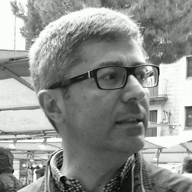 Maestro, asesor en el Centro del Profesorado de Malaga.