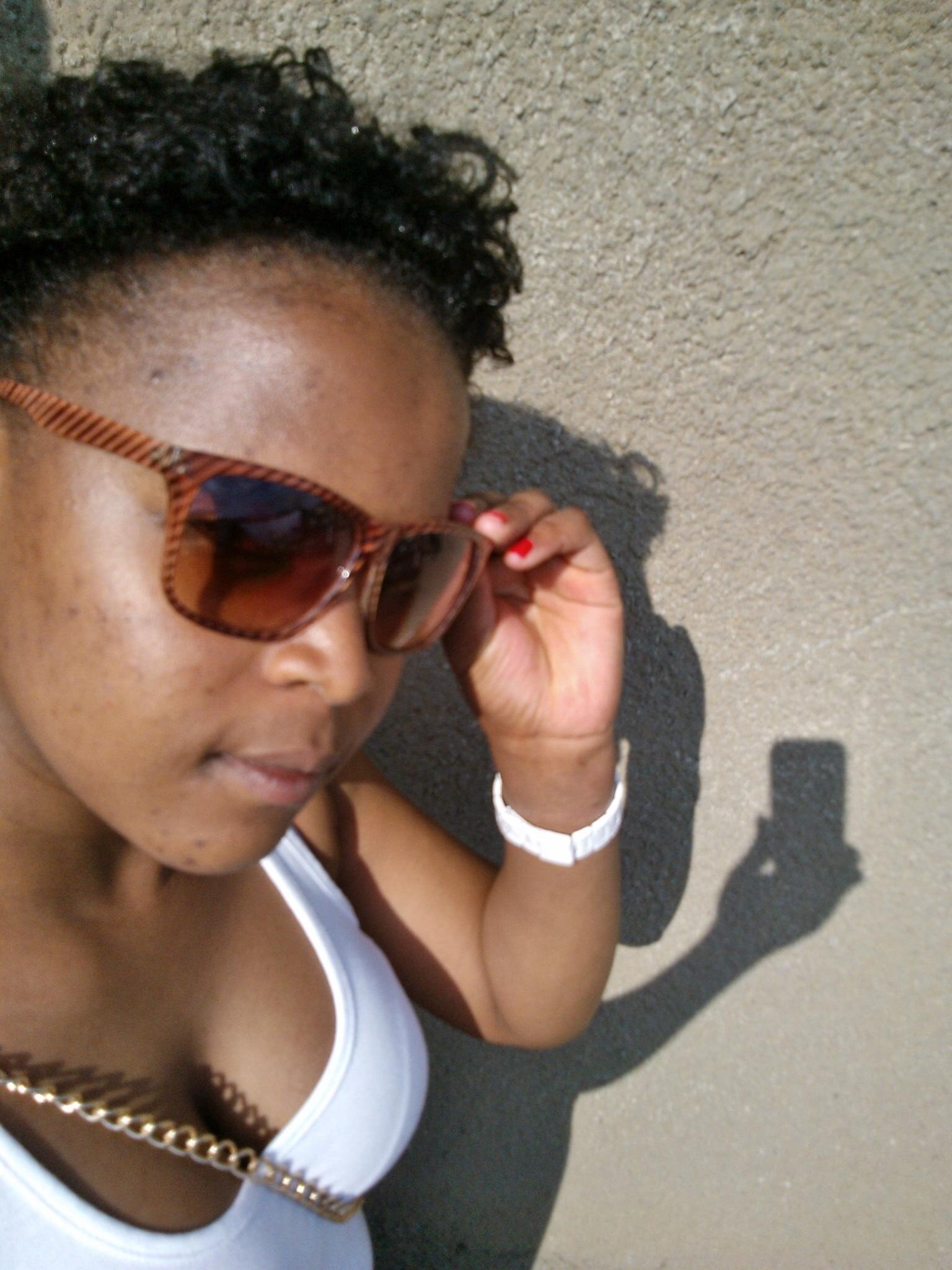 SimangeleMasuku's profile picture. I may not be where I want to be but am going somewhere.    3rd year Public Relations and communication student @ UJ.