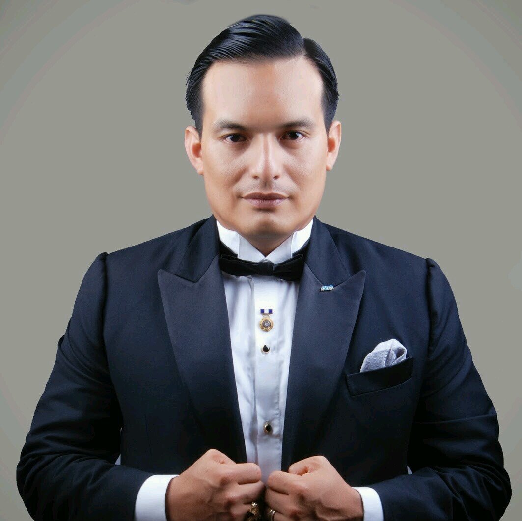 7976maho's profile picture. Me gustan los proyectos complicados, los que dejan salir tu esencia mental, y el chocolate caliente