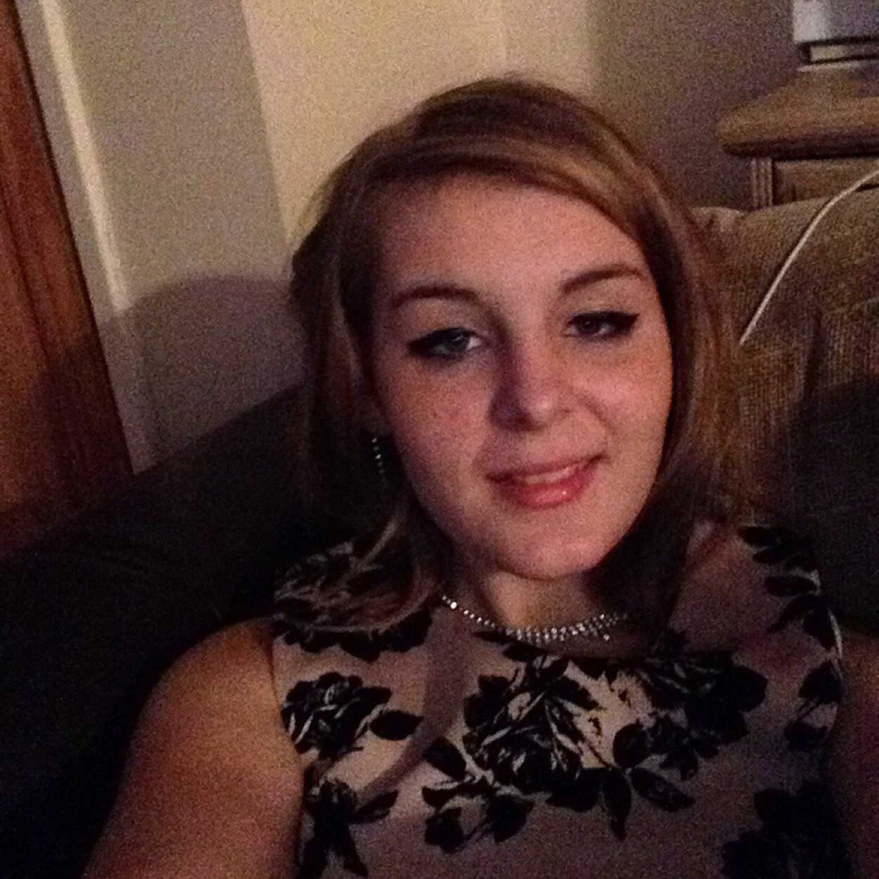 A mad girl from Deal. Will follow back though xxxxxxxxxxxxxxxxxxx