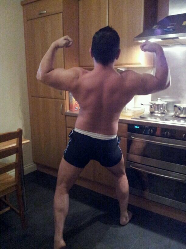 A Financial Consultant, Bodybuilding Enthusiast, a Boxing fan and a Heavy Rock fanatic.