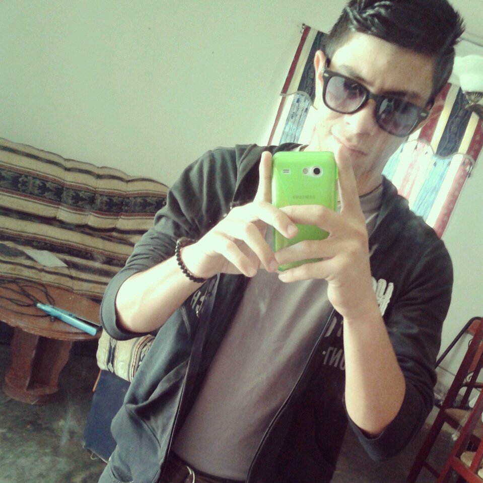 Forget the past ✗.         Eliminando viejas historias conservando lo increíble♥. ★since in 1995★ instagram: Daniel_jpp
