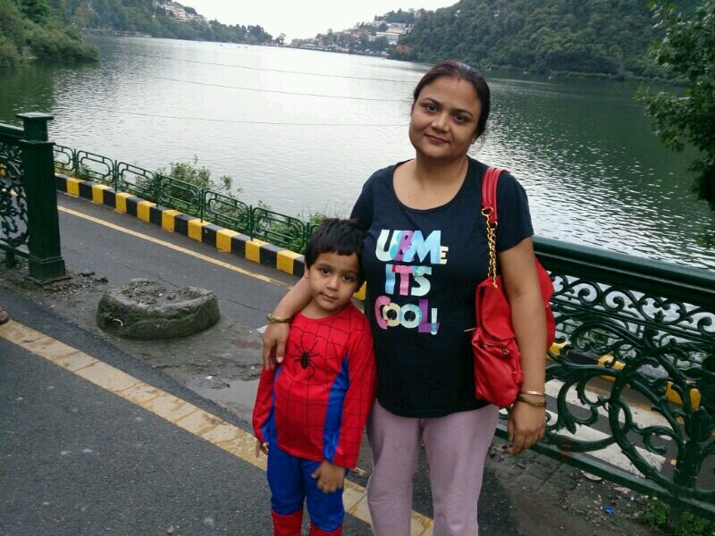 ShuklaRachna's profile picture. 