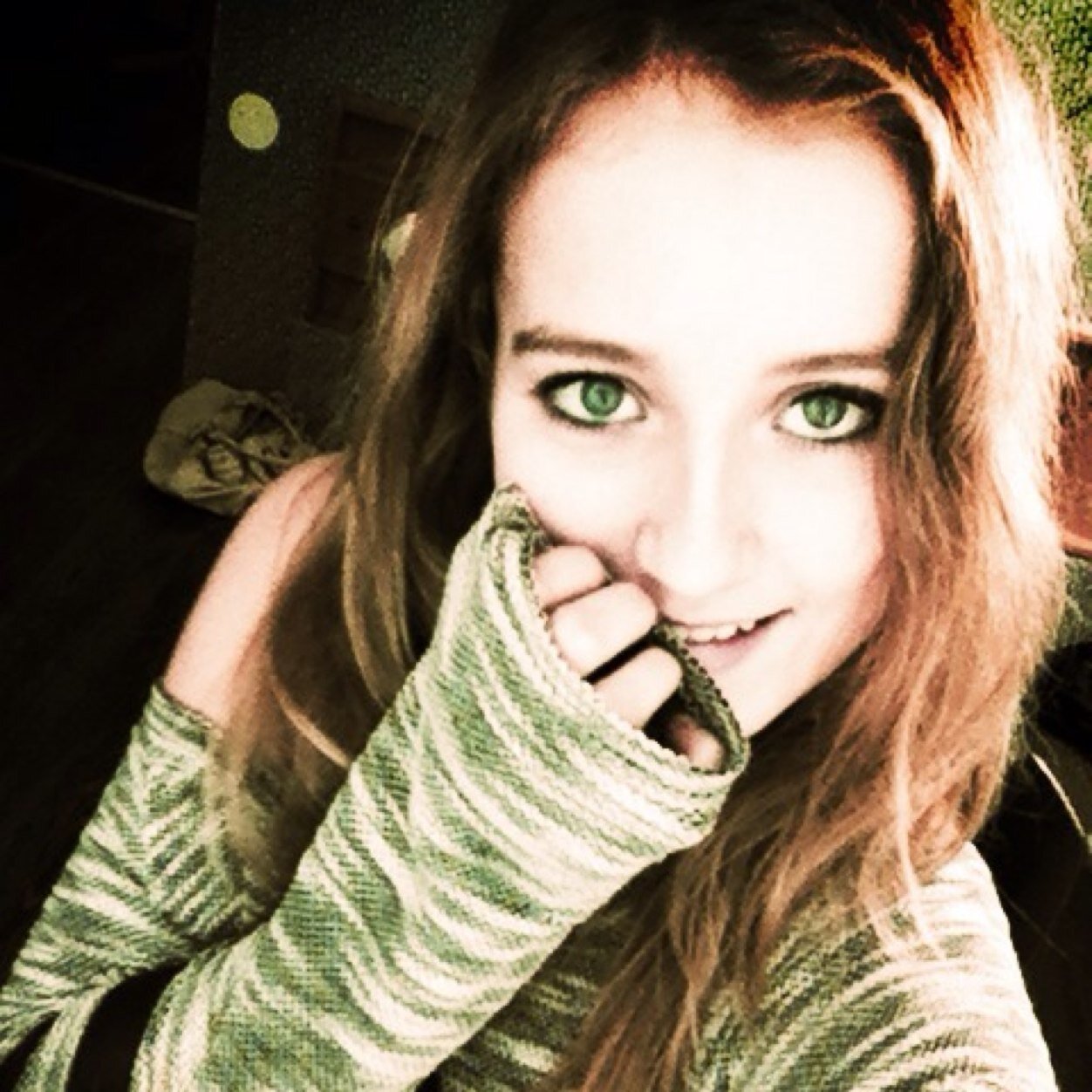 Instagram: nicolexxanne