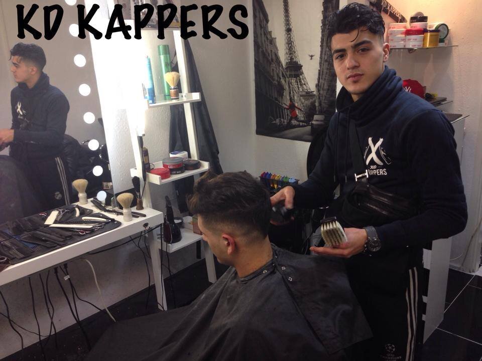 KD Kappers staat 7 dagen bijna 24 uur per week klaar om heren na een passend advies van een nieuw kapsel te voorzien of onderhoud aan uw bestaande kapsel.