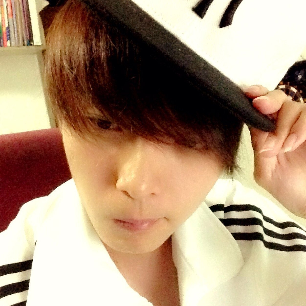 BotakInBlue's profile picture. Never ignore a person who loves you, cares for you,and misses you,because one day,you might wake up and realize you lost the moon while counting the stars.