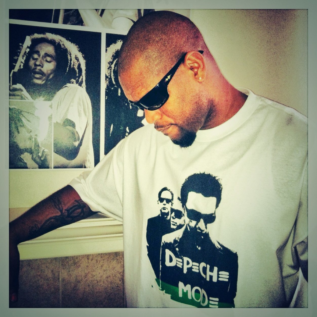 worldwidebopp's profile picture. Momo DayTrader Black Surfer 🏄🏿 Serenity Saturday. Any speak of stocks and securities is just my opinion and is not a solicitation to buy or sell. Research/DD