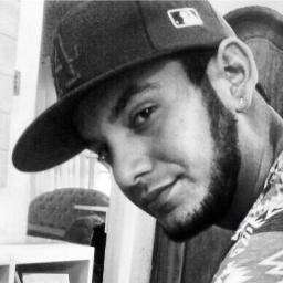 henrique_logado's profile picture. Brasiliense, 22, estudante de psicologia e diretor da ÜBER - Model Agency