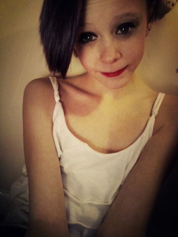 Hey im fun! my name is kandace I go by Kandi #1D #5SOS #short #cute Love is not a test so why cheat???
