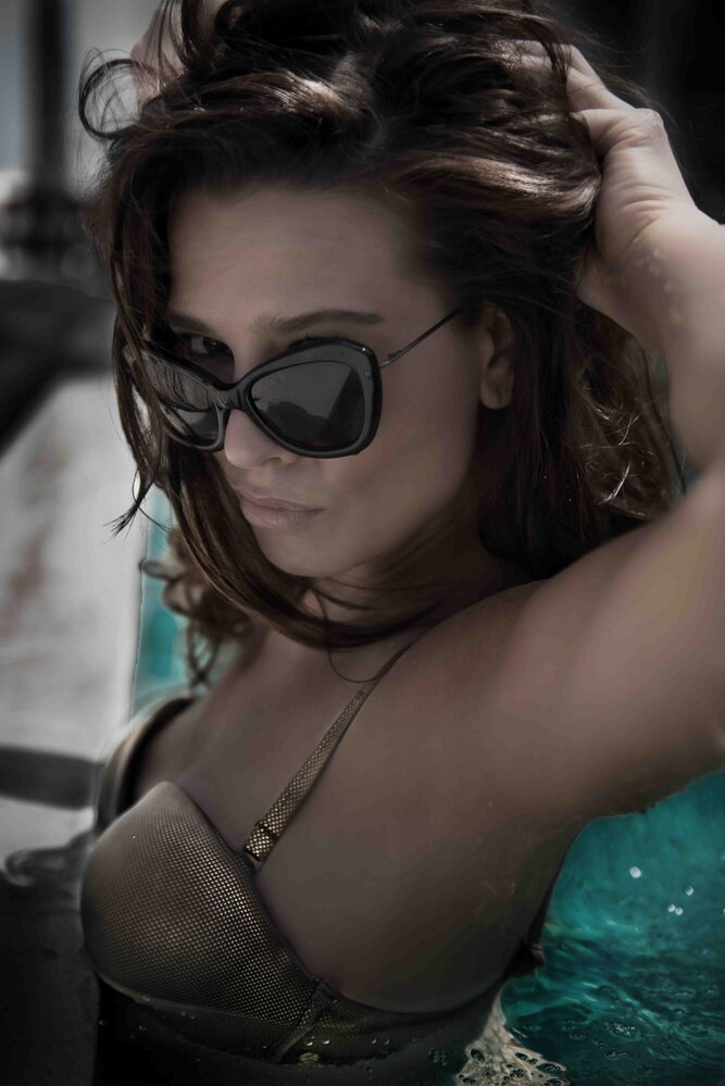 PHOTOGRAPHER
http://t.co/O7ARIYVXqo
http://t.co/iWQi6bg2Os