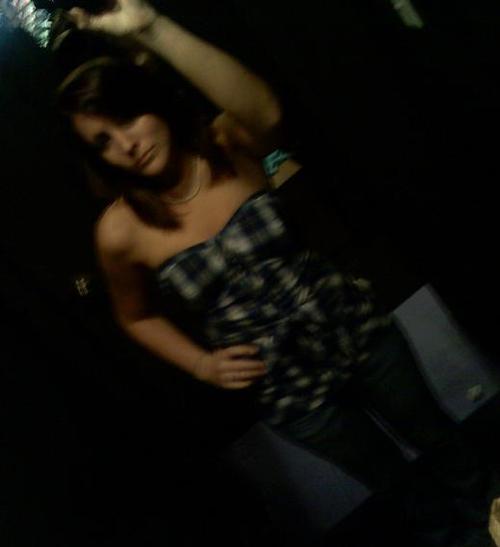 Born: November 12th Graduated: 2009 Personality: Fun, crazy, outgoing Relationship status: Taken (2-11-08)