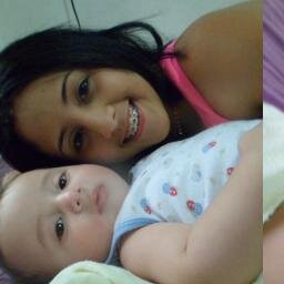 Tiene lo que yo pedi, por que eres diferente, & su forma de reir, & su forma de hablar, Tiene todo que yo pedi lo que jure no encontrar,♪ melisa gomez acevedo♥♥