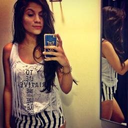 eu amo o Justin bieber  & tenho 17 anos