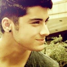 BRING1DTOGREEC2's profile picture. Greek Directioner!3