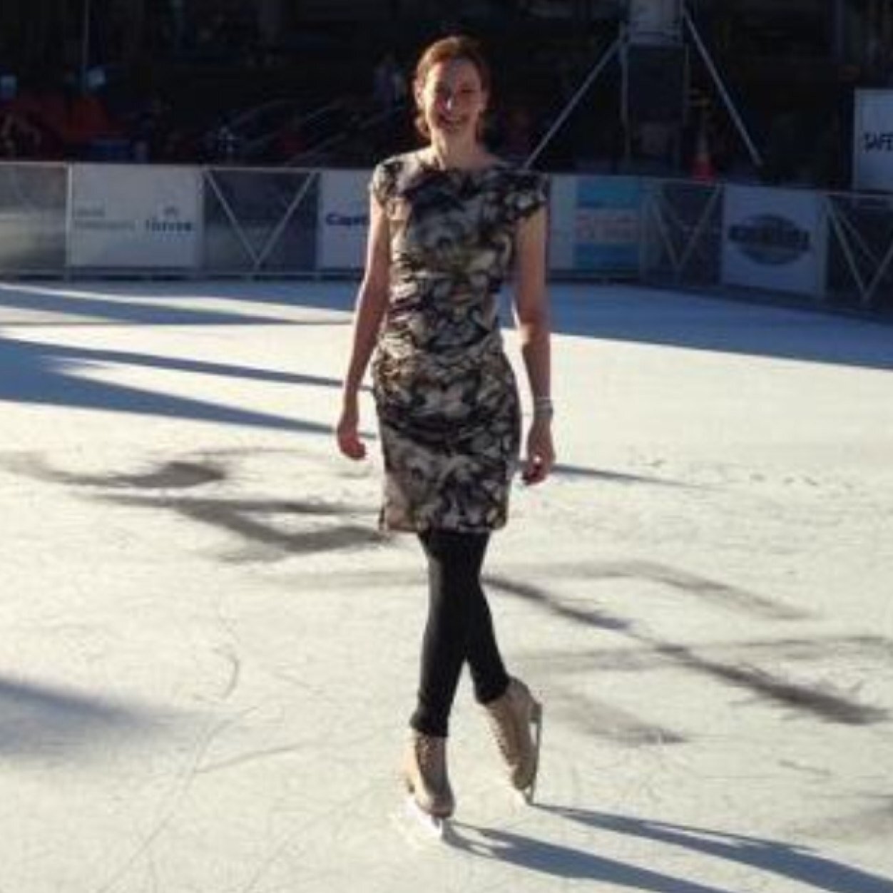 Former figure skater - Adult Gold, Intermediate, Artistic. Credentialed media at US Nationals. Skating mom. Fan. (Also: @sarahgranger, verified.)