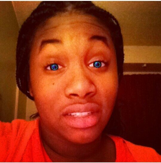 15 yrs old Singer, lives in NYC!!!!!!!!
 #musiclife #RockStarLife