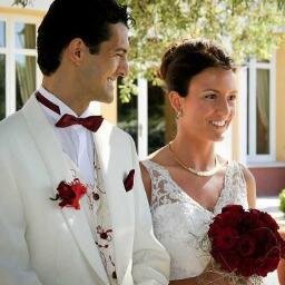 Todo lo que buscas para preparar tu boda con estilo, vestido de novia, traje del novio, peinados para la novia, tocados, bouquet y mucho mas...