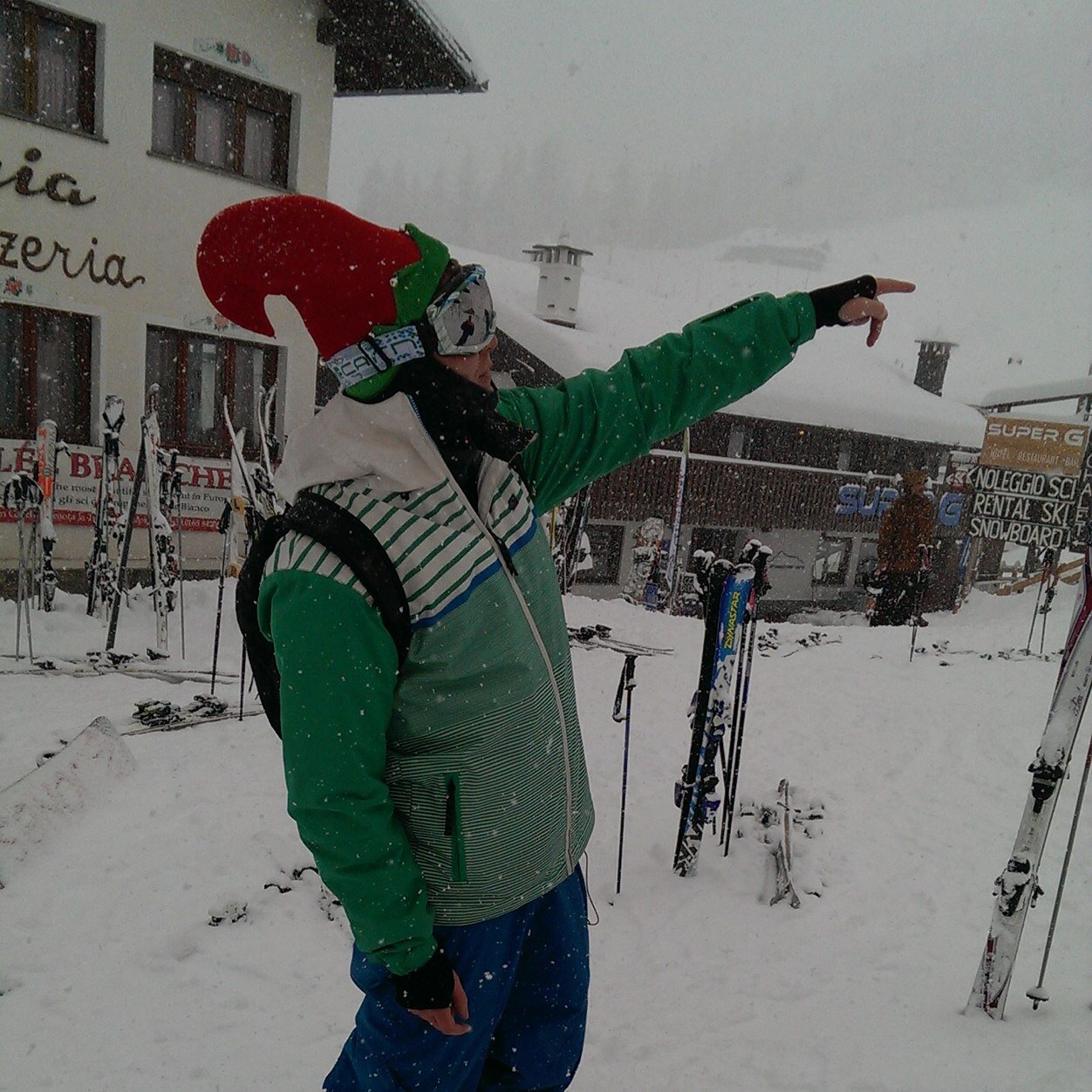 ruaridhtanner's profile picture. cojones