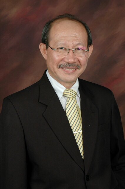 Author bestseller books : Golden Wisdom, Ubah Slogan Jadi Tindakan, Berani Menertawakan Diri Sendiri,Berani Teriak Berani Bertindak, Kita Mesti Telanjang.