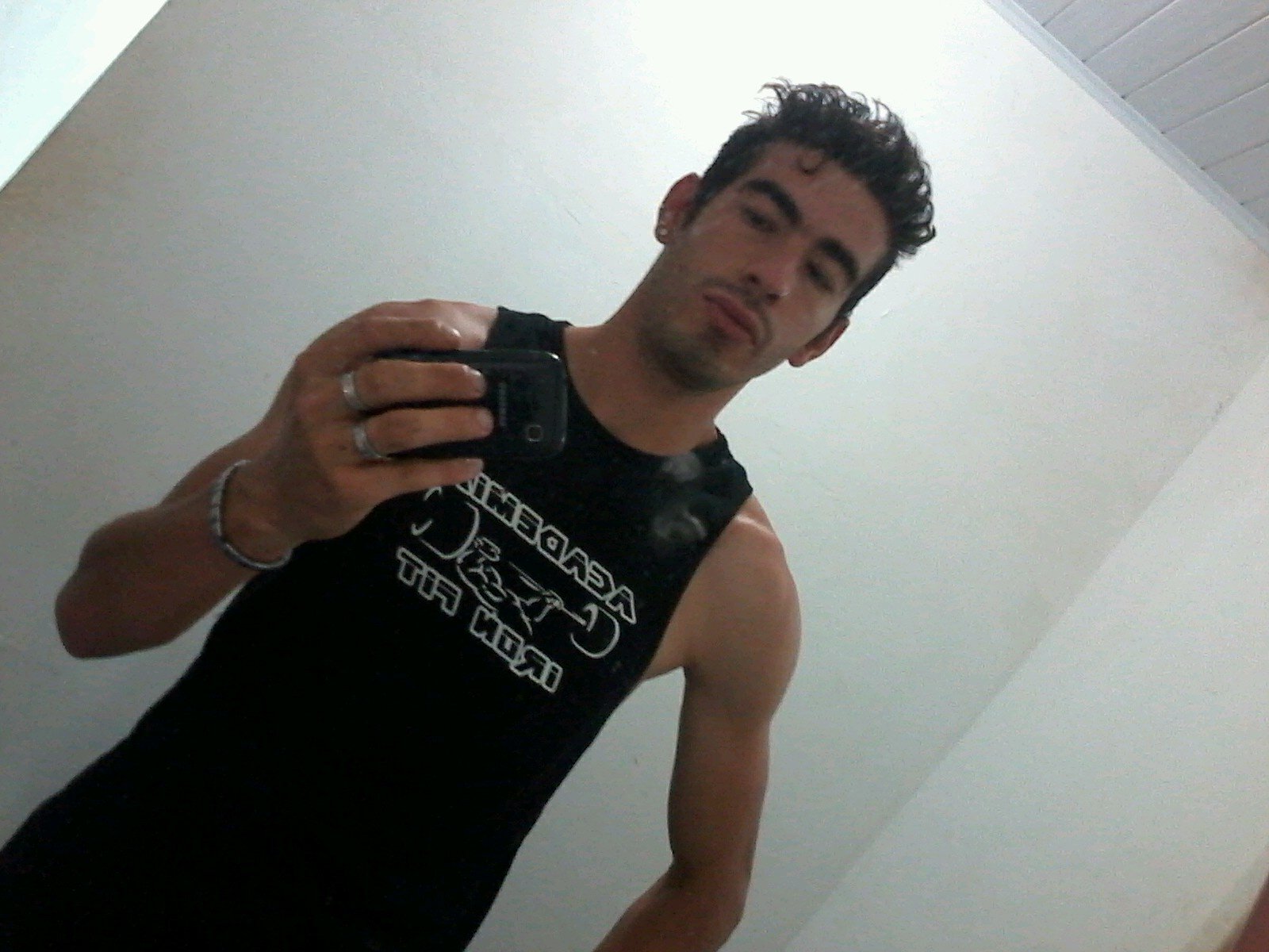 28 anos soltero  me add no fece alexandre kaufmann e saiba mais  ok beijos