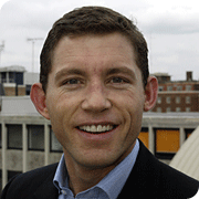 Stand up, fall over, It's Lee Evans!