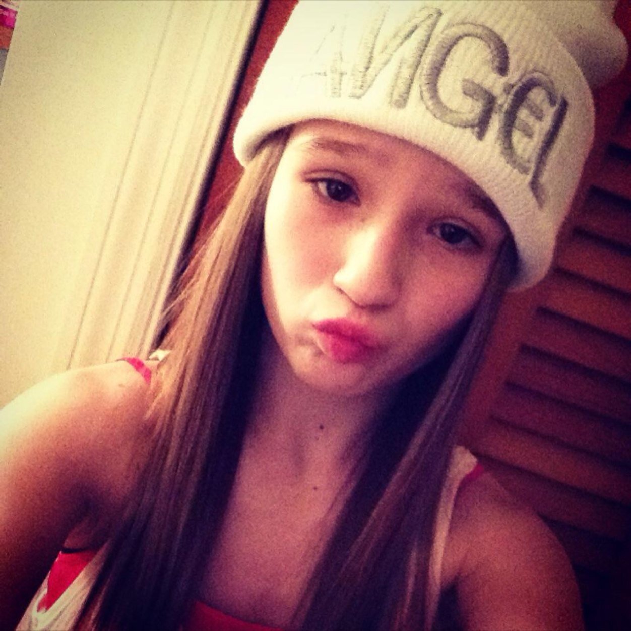 DestanyHartle's profile picture. Heyy everybody i am going to tell bout me i am 12 years old i love the vampire diaries and me and i am kewl have lots of frands so follow me ill follow back xD