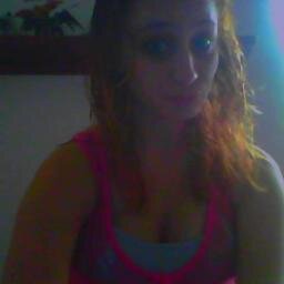 Im 16 i live in Florida i go to southlake high school im single my favorite color is baby blue and neon pink and green and purple