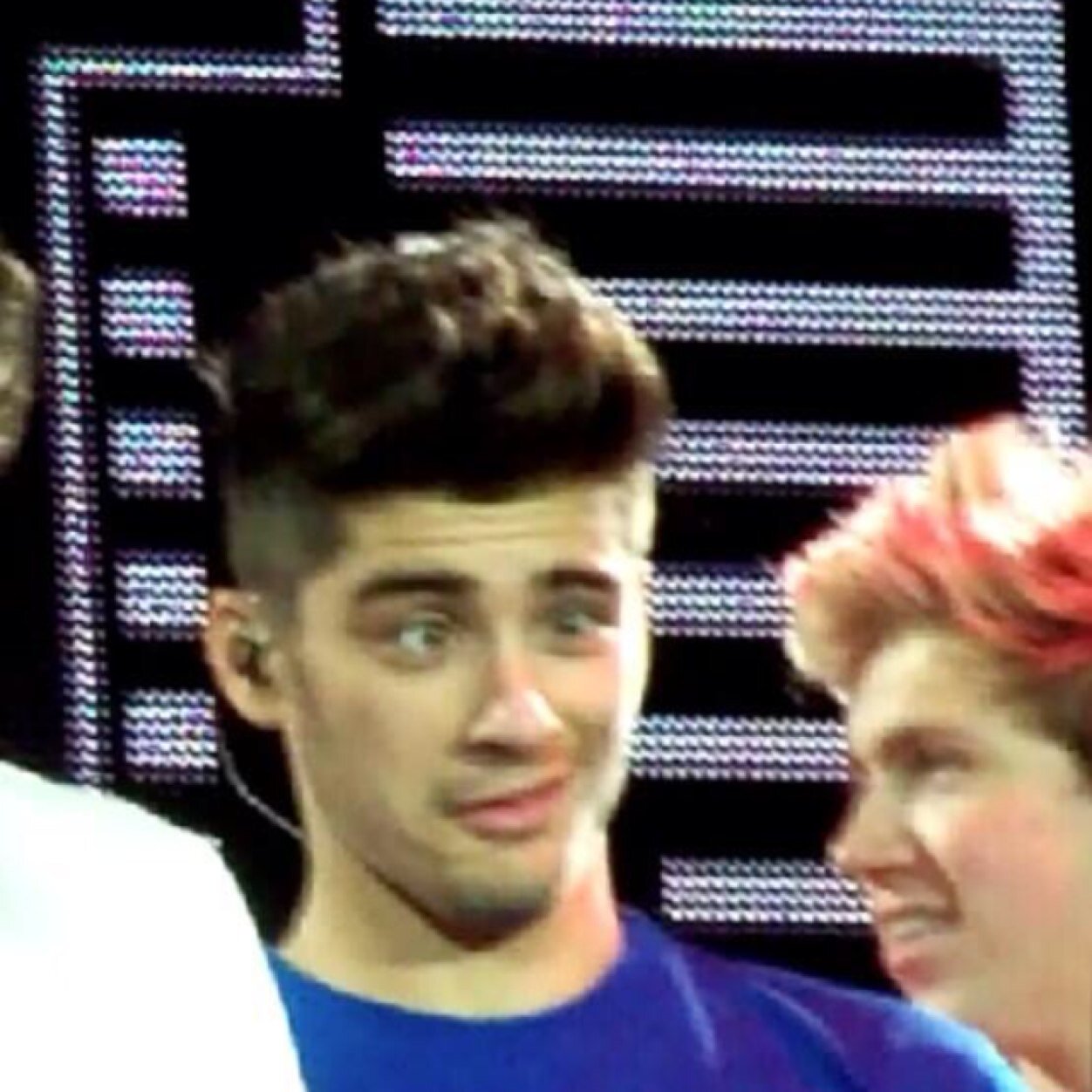 Follow @Irresistible1D7 & @redonthehead277 please!! Also i use this account to help vote!! ❤️