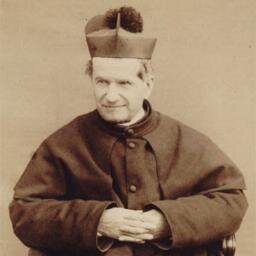 Salesiano de Don Bosco; Educador Integral; 
Estudiante. 100% Chiquinquireño. Instagram: leomrtnzsdb